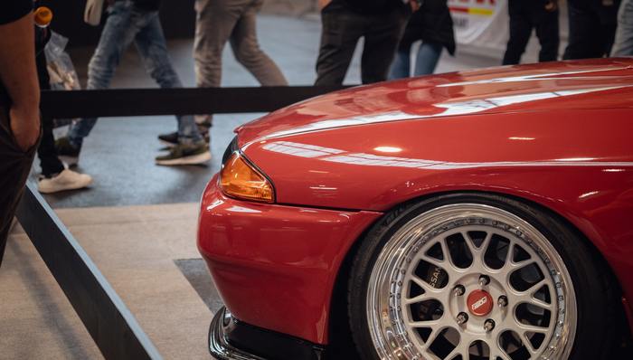 发展滞后,燃油车霸主,电动化战略失误