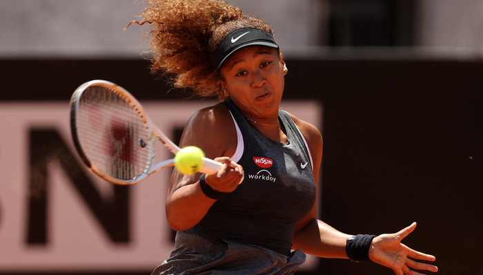 运动员收入百强名单仅两位女性，麦克雷戈登顶、大坂直美创纪录