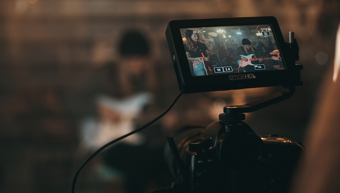 微博,微信,知乎,商业模式,短视频