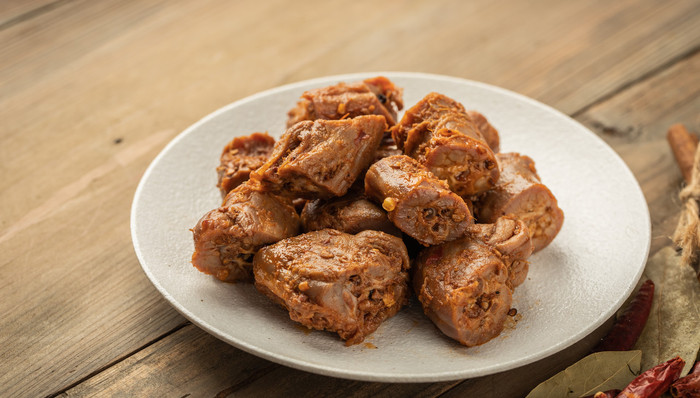 财务数据惨淡,卤制品