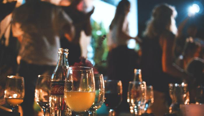 海伦司,小酒馆,新赛道