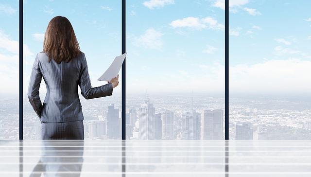 贝佐斯的万年钟