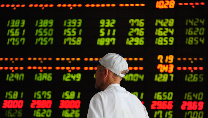 又有银行出手“救价”！八成已“破净”，银行股的春天在哪里？