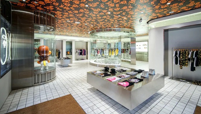 “猿人头”BAPE从完成私有化的I.T集团剥离，计划全球扩张