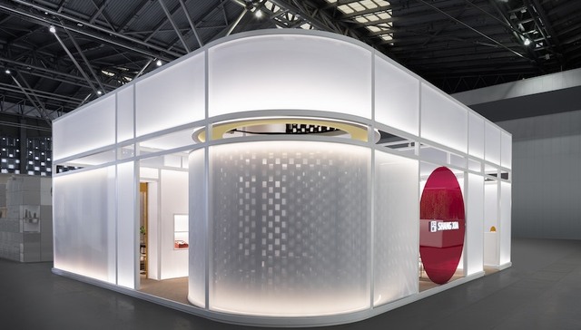 融合多元文化，首次参展设计上海的「上下」带来躲猫猫椅子 | 设计生活③