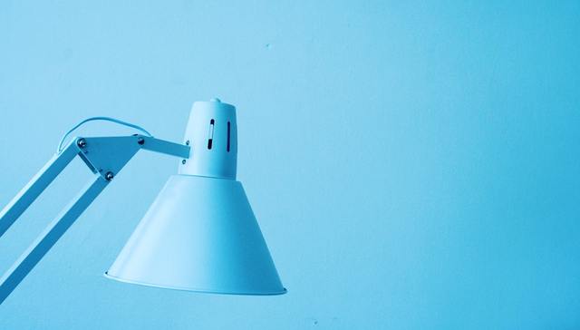 大力教育,智能台灯