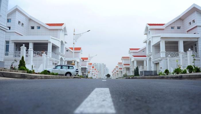 土地储备,石榴集团,流血上市