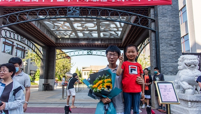 教育还能改变命运吗？从过去半个世纪的家庭教育投资回报率说起