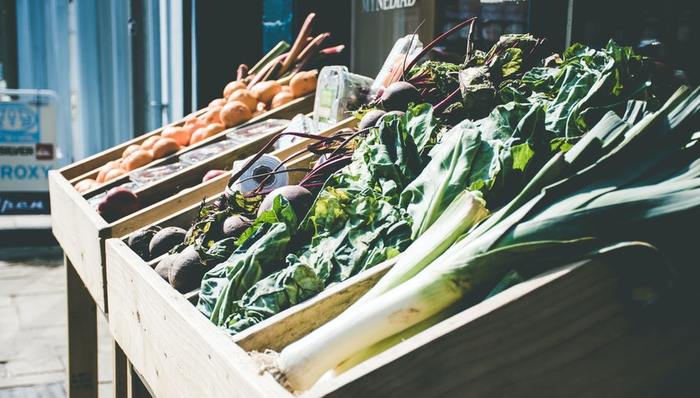 每日优鲜,叮咚买菜,竞争激烈,烧钱扩张