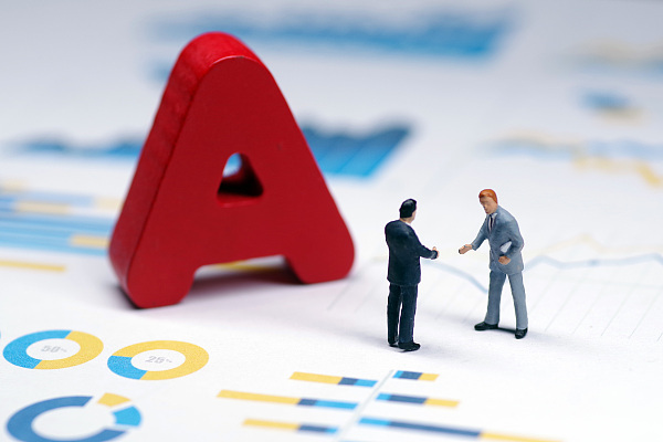 为抱团取暖，两大出境游A股企业凯撒、众信筹划合并