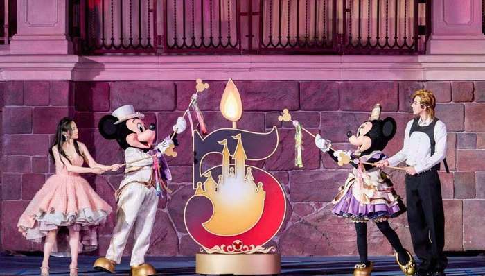 上海迪士尼迎来五周年，游客平均消费至少一千元