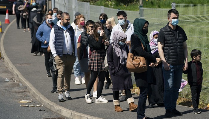 德尔塔毒株,英国,美国