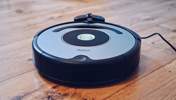 科沃斯,石头科技,前景广阔