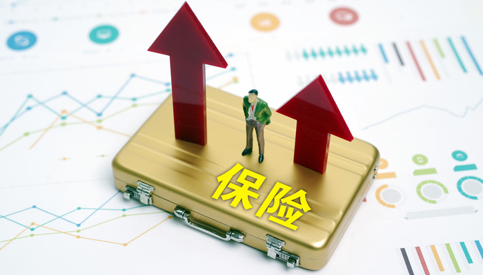 取代香港？澳门成内地居民投保地“新宠”，一季度寿险毛保费环比暴涨120%