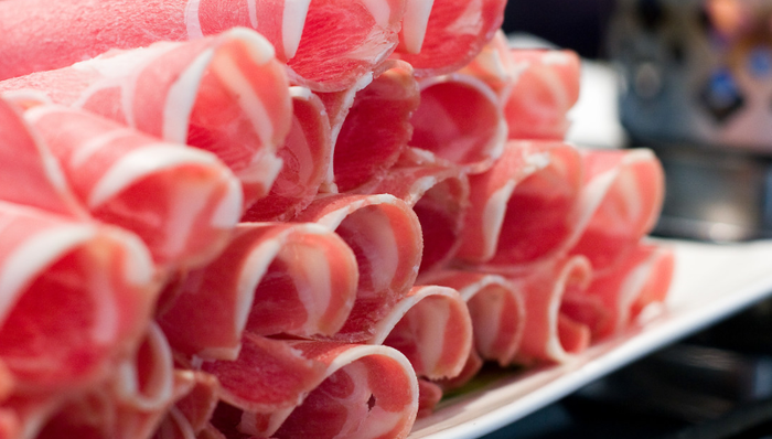 翻台率,股价,盲目扩张