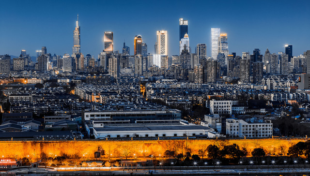 2021全球城市生活成本排名揭晓：港沪京继续位列最贵城市前十