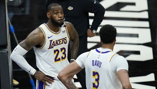 湖人二老板出售球队股份，24年净赚超14亿美金