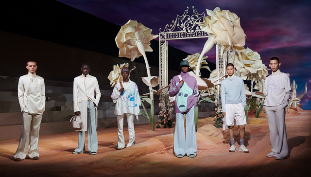 迪奥2022夏季男装融合美式嘻哈，泡泡玛特为Molly带上派大星头套丨是日美好事物