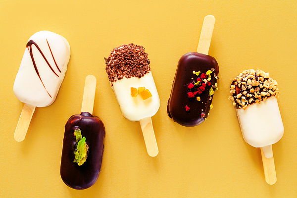 冰淇淋,雪糕,钟薛高,中街1946,雀巢,须尽欢