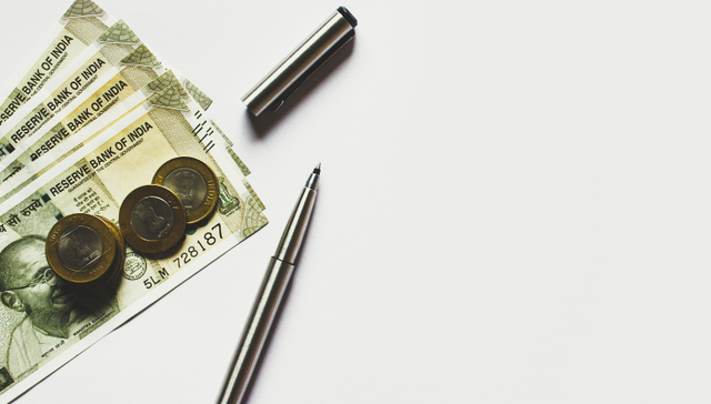 蓝光发展,现金流