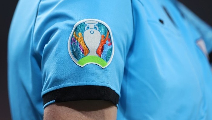 【深度】被新技术改变的欧洲杯：VAR示弱，“黑科技”渐起