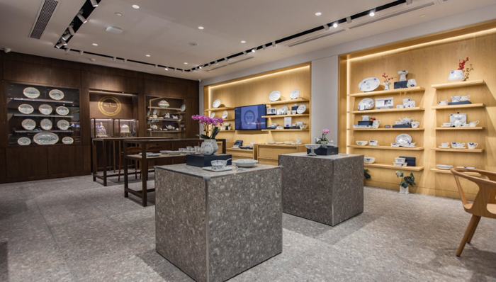 Royal Copenhagen皇家哥本哈根北京首店，带来了丹麦经典的手绘瓷器