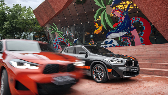 给点颜色瞧瞧就够了？宝马X2教你怎么“型”｜试驾