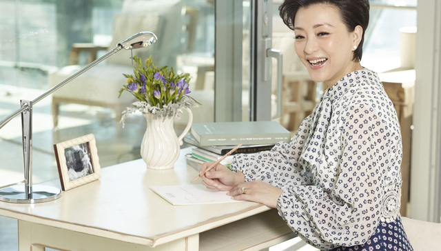 【专访】杨澜：我总会想我这么年轻，为什么不去试一试？