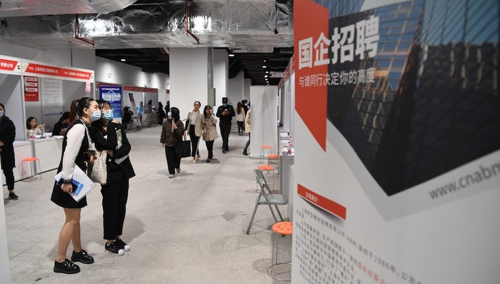 马亮:名校学生投身卷烟生产一线,是不是人才浪费?