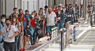 疫情下的东京奥运：虽有严格规定，仍有运动员确诊、失踪