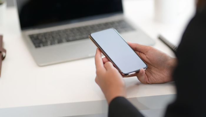 以色列软件公司成功入侵iPhone：用户不点链接，也能被黑