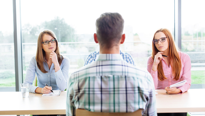 互联网陷入集体焦虑，大厂史上最大规模校招抢人