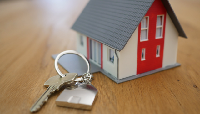 港龙中国,融资难