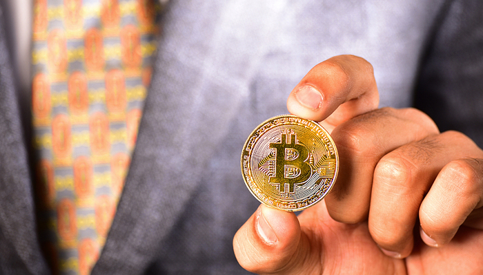 亚马逊,特斯拉,比特币