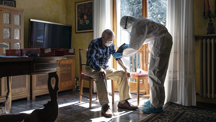 传染病,新书,专访,严肃对话,新冠肺炎