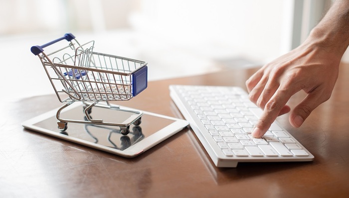 财说| 消费股最后阵地失守，急跌会砸出黄金坑吗?