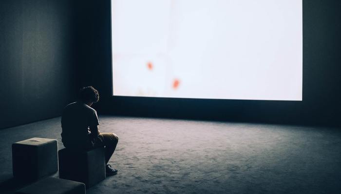 业绩增长,股价低迷