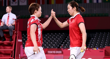 看东京 | 8月2日：羽毛球收官战，举重双姝出战