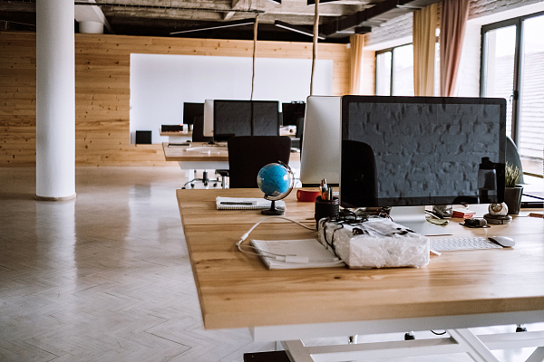 暑期游订单暴跌，刚刚恢复的旅游业又遭重创