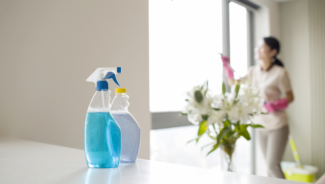 报告：家政服务员月均薪酬6683元，最经常服务大城市中产家庭