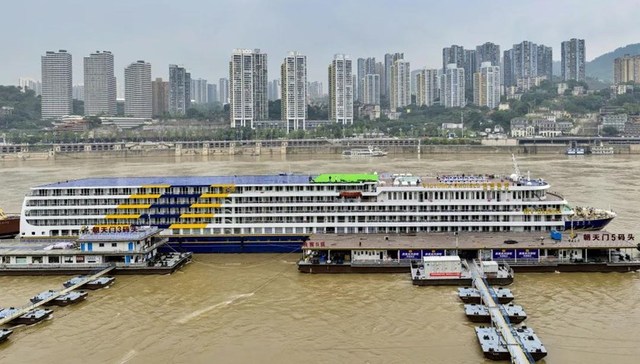 长江一游轮因疫情无法靠岸？运营方：正返航，核酸检测正常可进港