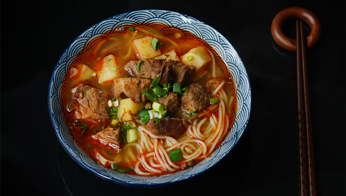 陆振耀,餐饮,创业,趣小面