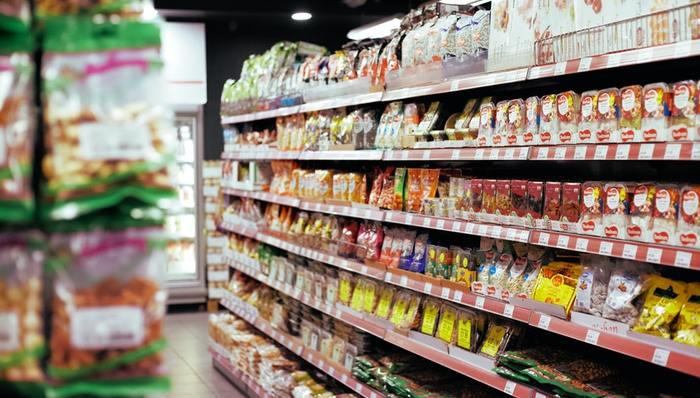 私有化,线下零售,股价下滑,大卖场