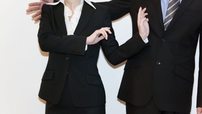 “性骚扰疲劳”：为什么企业不愿建立反性骚扰机制？