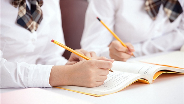 法治面｜家庭教育法草案明确政府担当：避免公权力对家庭过度干预