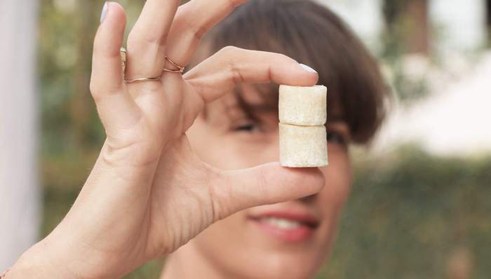 药片融水抹脸上，这是护肤品牌最新的“环保牌”