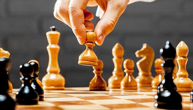 结束四年“临时工”状态！昆仑健康保险总经理终迎正式人选，62岁老将王健获批出任