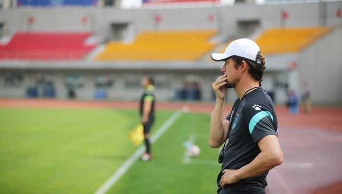 谢晖不当言论继续发酵，辞职赴德国深造沉淀