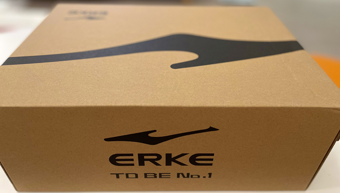 运动品牌,中国市场,鸿星尔克,业绩