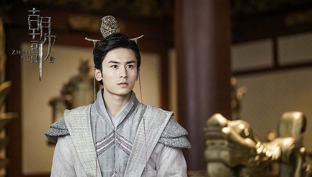 一夜变革的影视圈：旧雷引爆后，“重建”啥时候来？